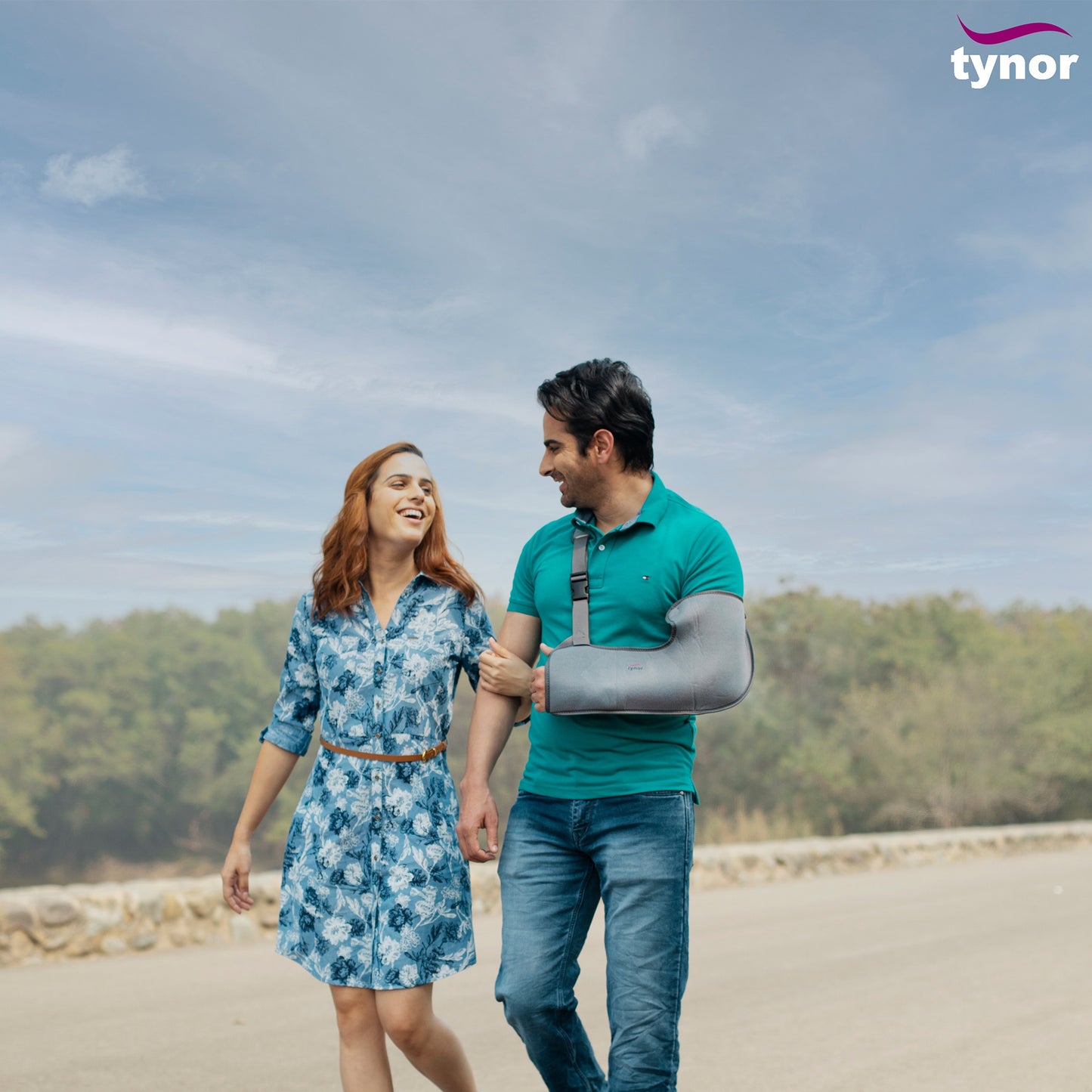 Vissco Tropical Arm Sling (PC 0820) – Ventilated Orthopaedic Arm Support for Injury, Fracture & Shoulder Immobilization – Sizes S to XXL