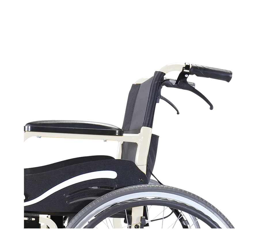 Karma Silverlife SM 150.3 F16 Lightweight Aluminum Wheelchair